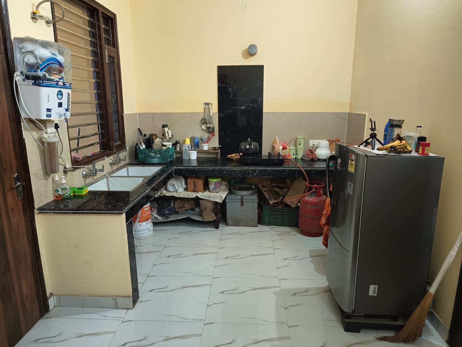 Bathroom and washroom – PG near TDI Mohali